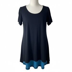 Buttercream Clothing • Short Sleeve Top | Sheer Teal Back Cut-Out Hi-Low Hem 1X